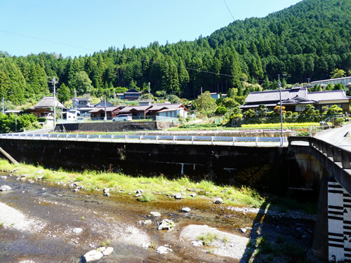 黒滝村