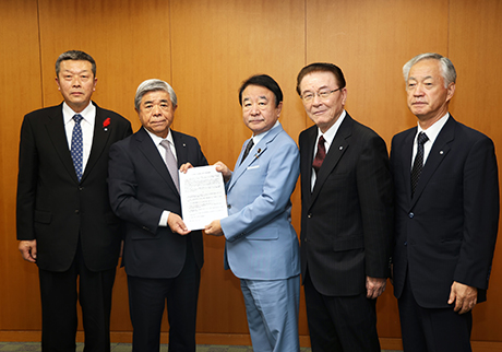 青山環境副大臣