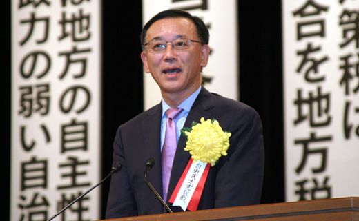 谷垣禎一　自由民主党総裁の写真