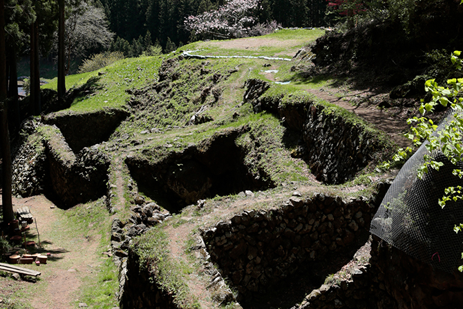 産業遺産「荒船風穴」