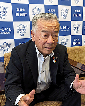 意見を述べる田嶋会長代行