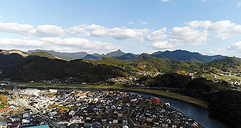 川棚町全景