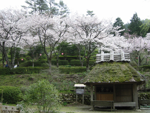 旅人をもてなした茶堂の写真