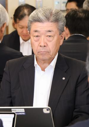 出席する吉田会長