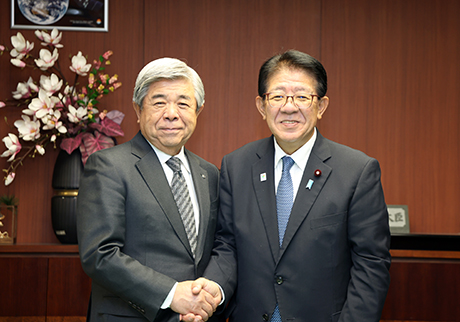 金子国土交通大臣