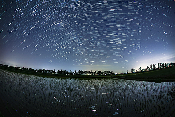 新篠津の星空と田園風景