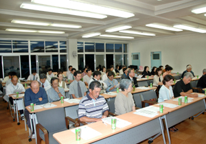 達者村づくり委員会会議の開催風景の写真