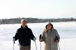 冬季体験(野付半島スノーシュートレッキング）の様子の写真