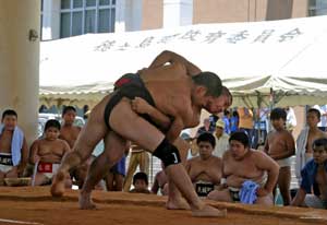 どんどん祭り相撲大会