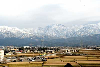 富山県舟橋村 協働型まちづくり で未来を拓く 富山大学とも連携協定を締結 全国町村会