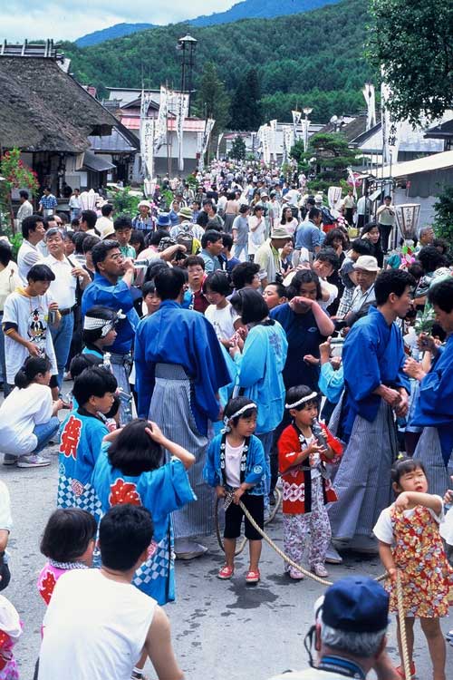 大内宿の半夏祭りの様子の写真