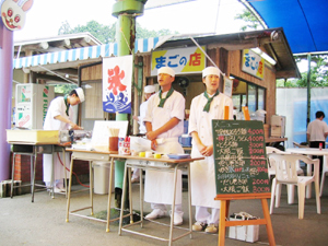 ​最初の頃の「まごの店」の写真