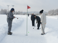 雪上パークゴルフ大会の写真
