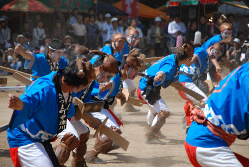 大石神社秋季大祭　兵児踊りの写真