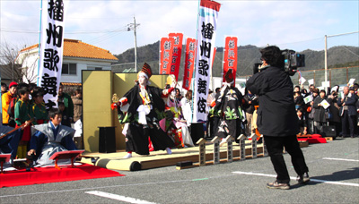 播州歌舞伎を上演している様子の写真