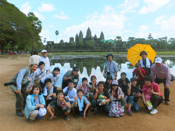 カンボジアスタディーツアーの様子の写真