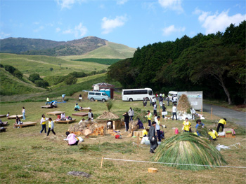 「ススキイベントアートコンテスト」制作風景の写真