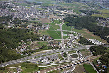 福岡県鞍手町 サブカルチャーの聖地を目指して 廃校を活用した小さな町の大きな挑戦 全国町村会