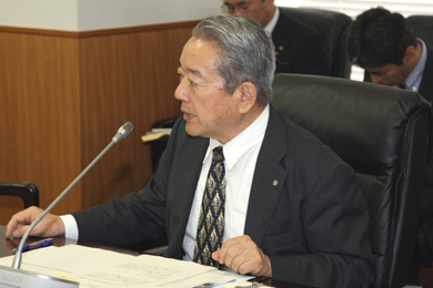 発言する川田副会長