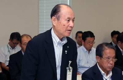 本会から出席した白石会長代行副会長の写真