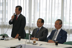 自民党総務部会・地方税財政改革PT合同会議の写真１