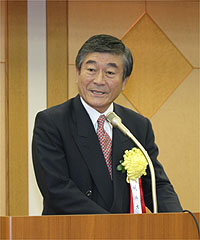 今井宏総務副大臣の写真