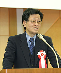 神野直彦東京大学大学院教授の写真