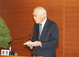 山本全国町村会長の写真