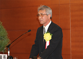 川股全国町村議会議長会会長の写真
