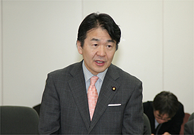 竹中平蔵総務大臣の写真