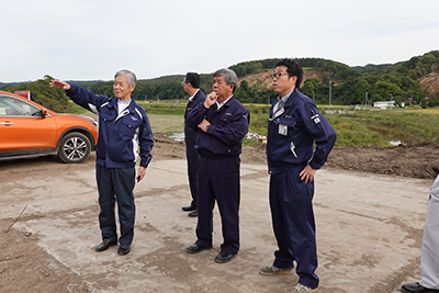 土砂崩れによる被災現場を視察