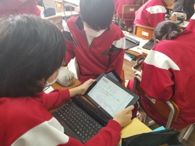 図5　中学校 生徒のICT活用