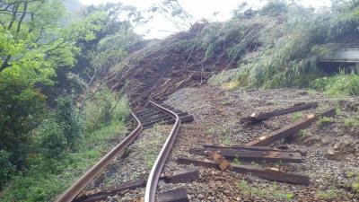 南阿蘇鉄道の被害状況の一部