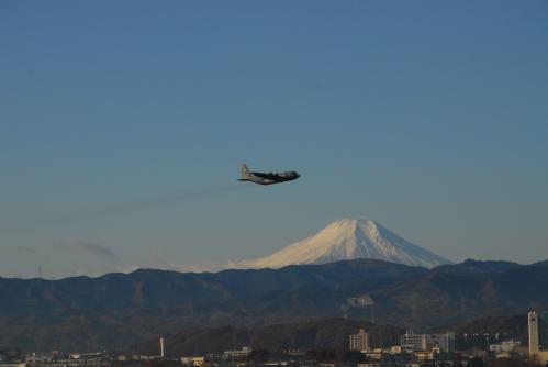 飛行機が飛ぶ空